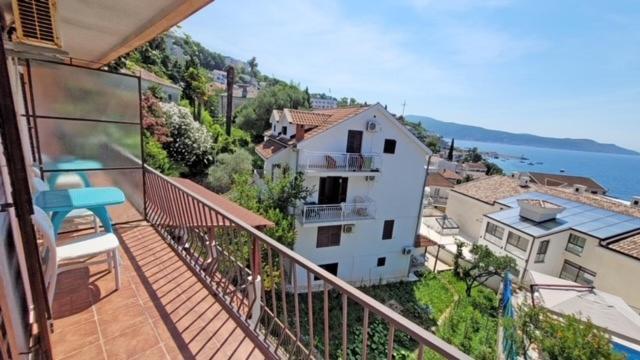 Apartament Casa Julia Herceg Novi Zewnętrze zdjęcie